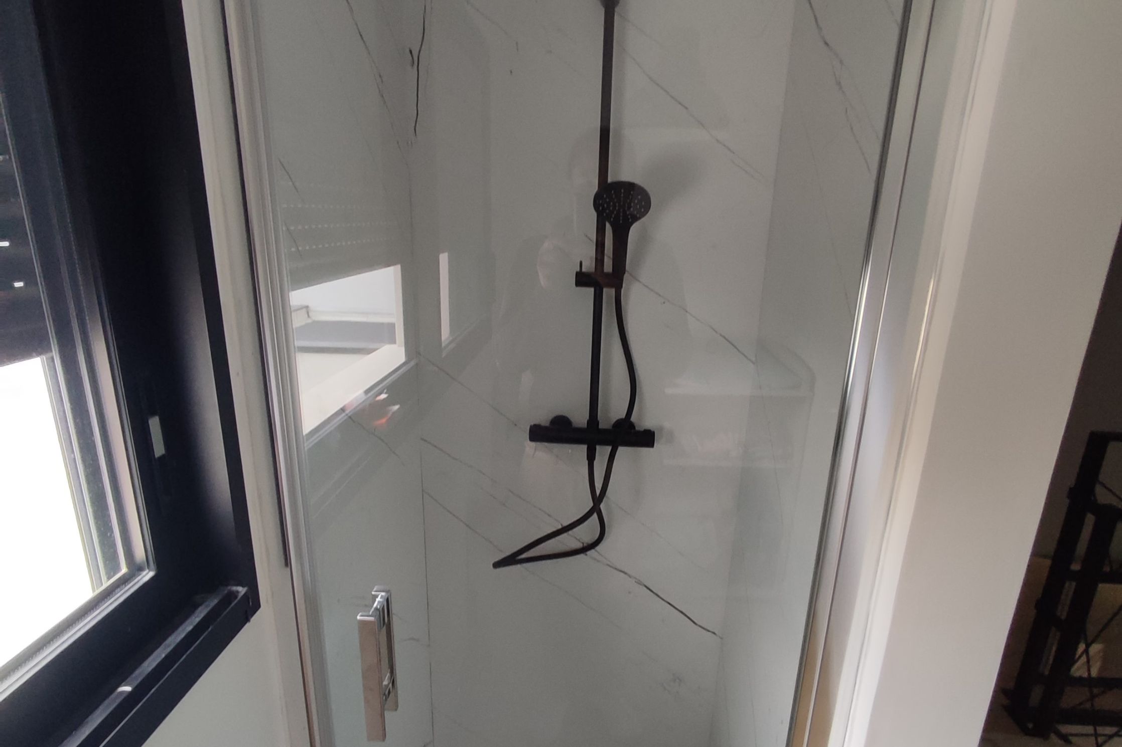 renovation douche Montreuil juigné